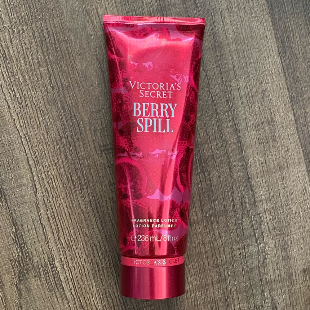 🆕 Limited Edition Fuchsia Fantasy ‘Berry Spill’ Fragrance Lotion